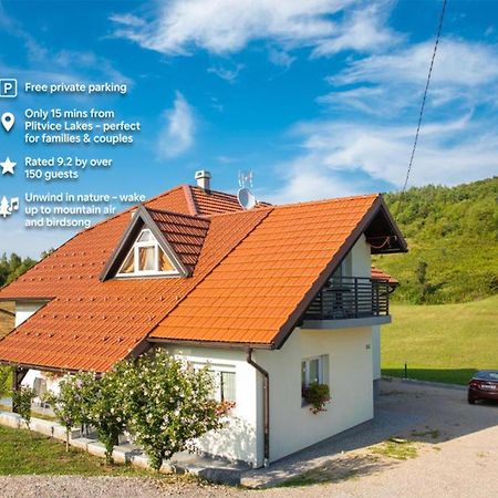 Apartmani Leptir Rakovica Esterno foto